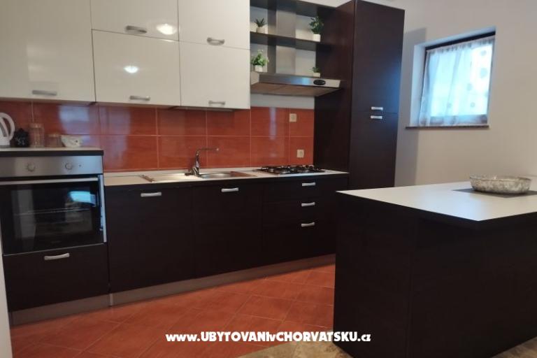 Apartmaji ANTONIA – foto 24