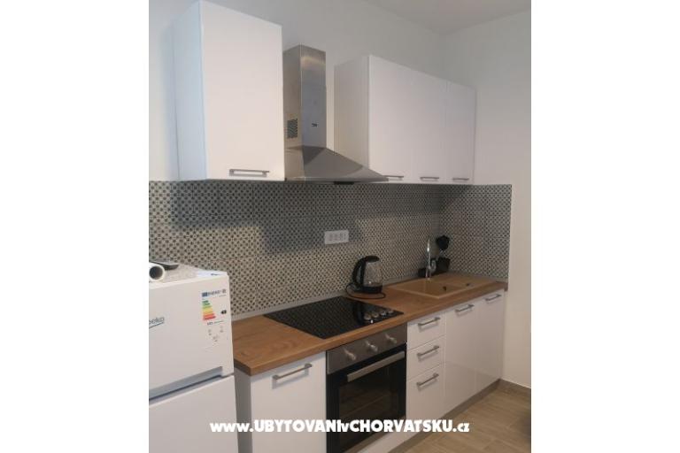 Apartmaji 10 metara od mora – foto 24