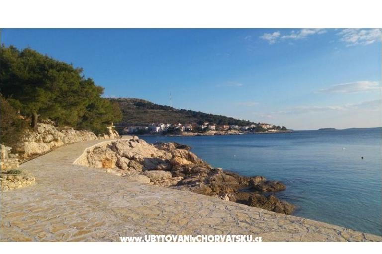 Apartmaji TONĆI I IRIS*** – foto 10
