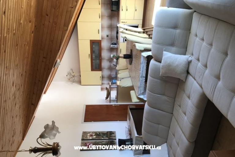 Apartma Santa-Marina – foto 6