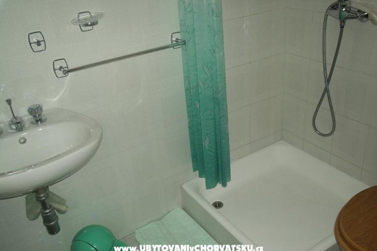 Apartmaji and rooms Mikelin  – foto 6