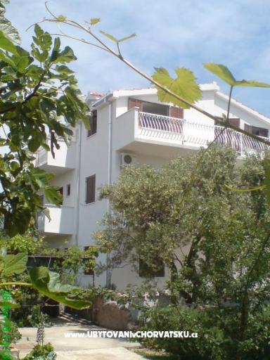 Apartmaji Oliva – foto 6