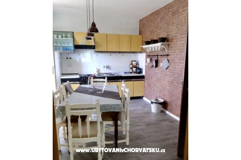 Apartmaji Zuban – foto 6
