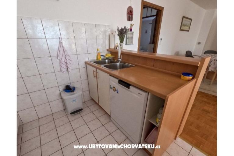 Apartma uz more i plažu – foto 11