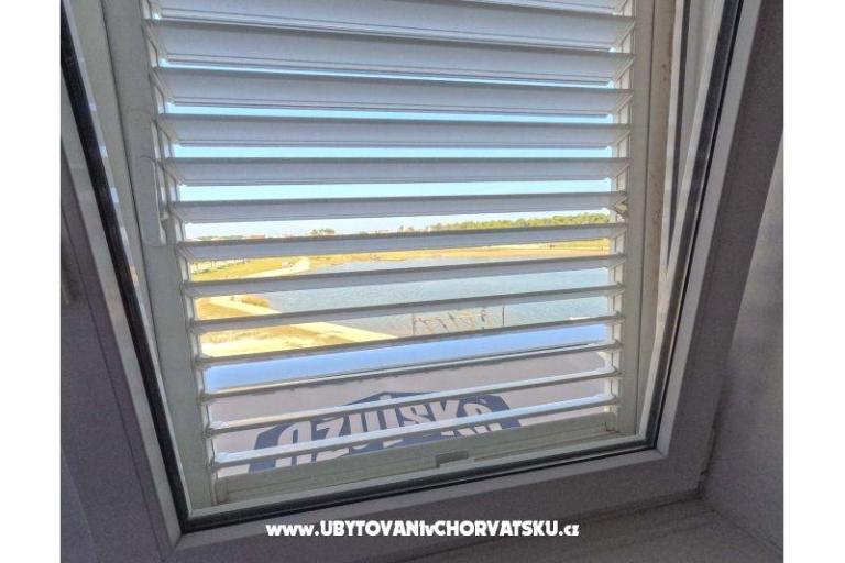 Apartma uz more i plažu – foto 23