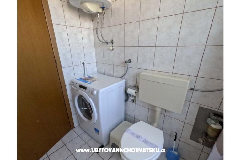 Apartma uz more i plažu – foto 32