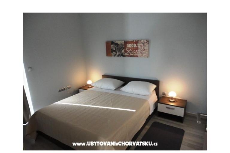 Apartmaji Dora – foto 11