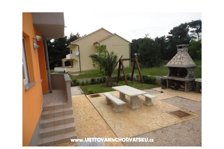 Apartmaji Dora – foto 2