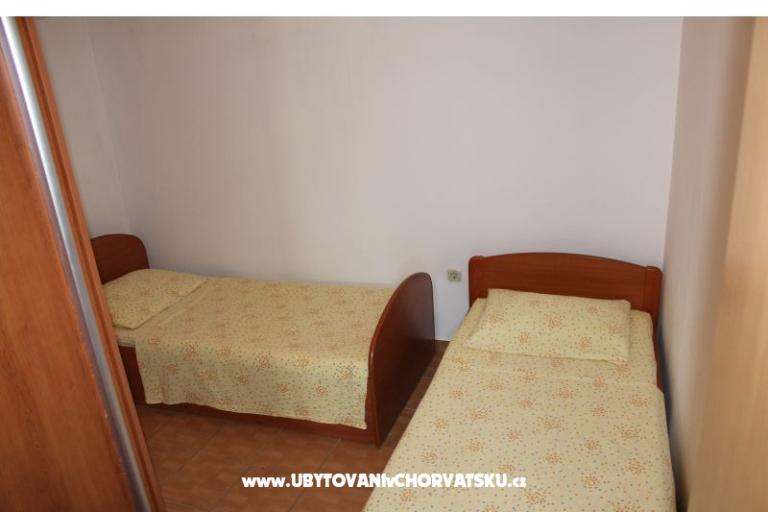 Apartmaji Ive – foto 12