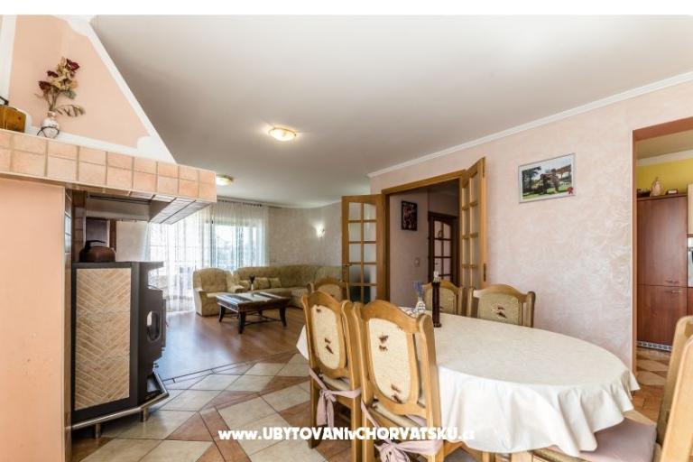 Apartmaji Ivana  – foto 10