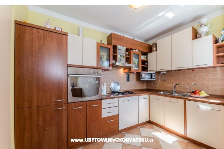 Apartmaji Ivana  – foto 11