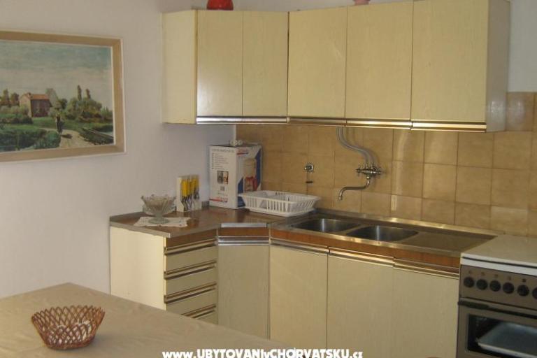 Apartmaji Nadija – foto 6
