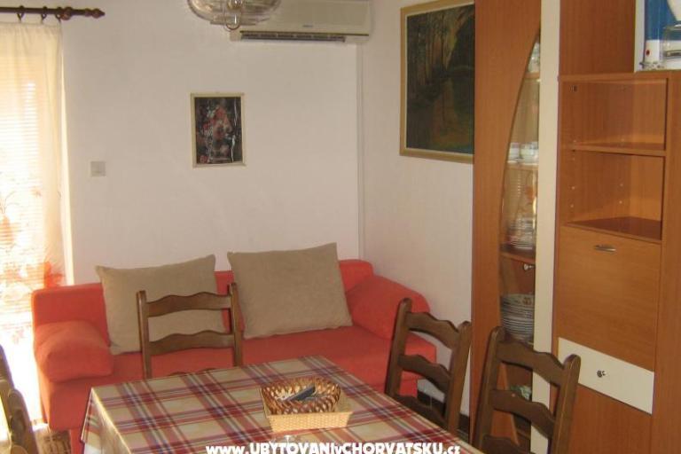 Apartmaji Nadija – foto 8