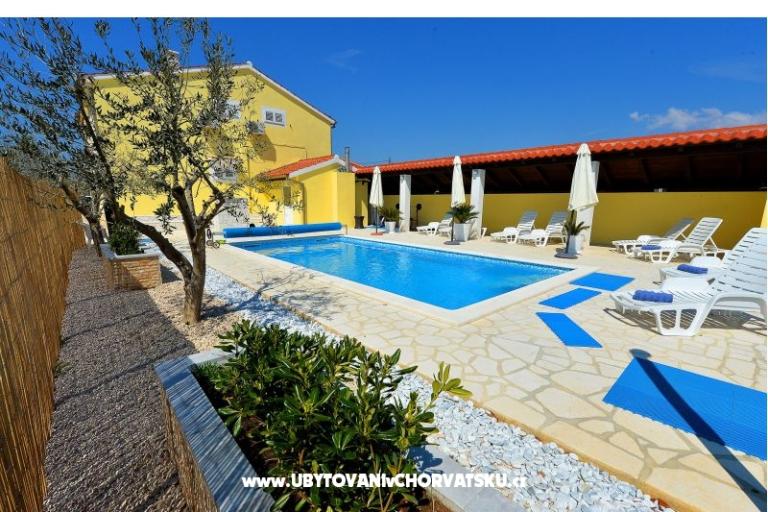 Apartmaji Simoni – foto 4