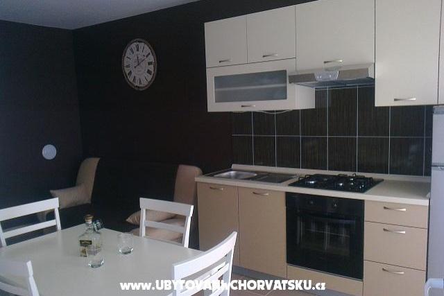 Apartmaji Thunder – foto 13