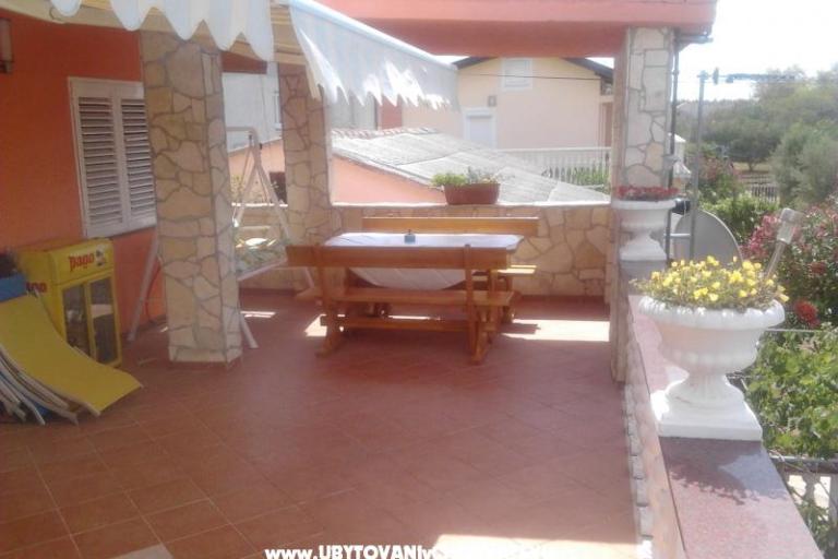 Apartmaji Tiffany – foto 4