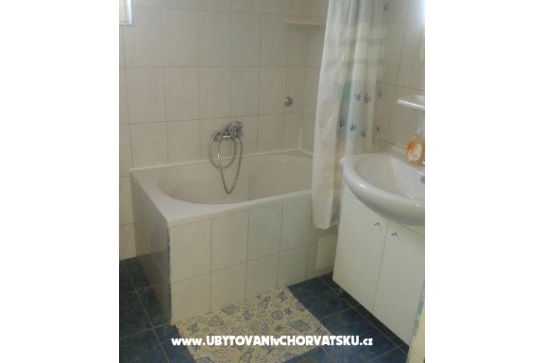 Apartmaji Tomi – foto 16