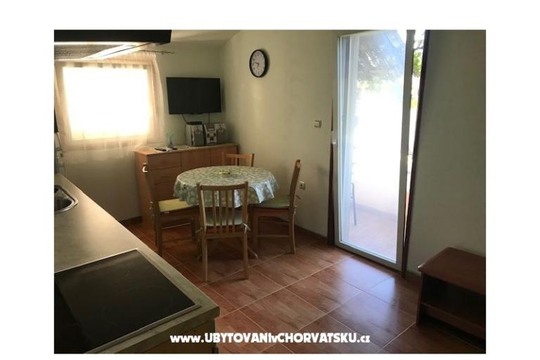 Apartmaji Toni – foto 10