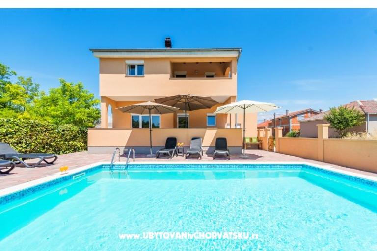 Apartmaji  Nelly – foto 10