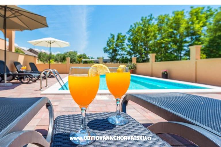 Apartmaji  Nelly – foto 7