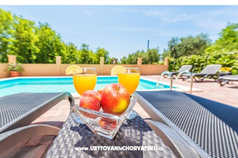 Apartmaji  Nelly – foto 8