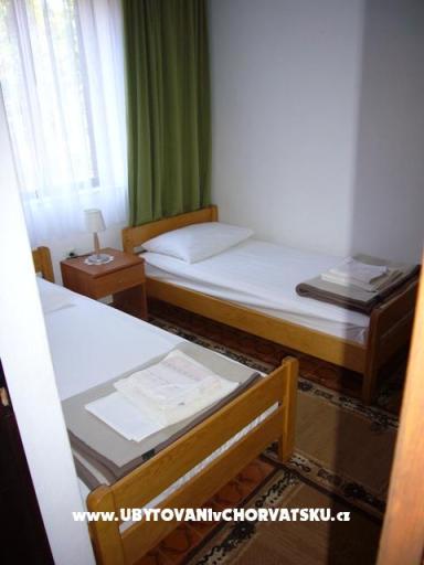 Apartmaji ANDRIANA -SABUNIKE – foto 4