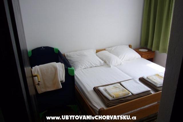 Apartmaji ANDRIANA -SABUNIKE – foto 5