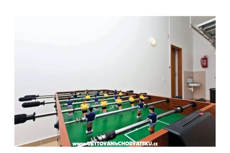 Family house z bazenom – foto 12