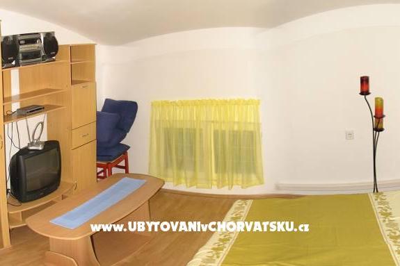 Apartma Pula Stoja – foto 4
