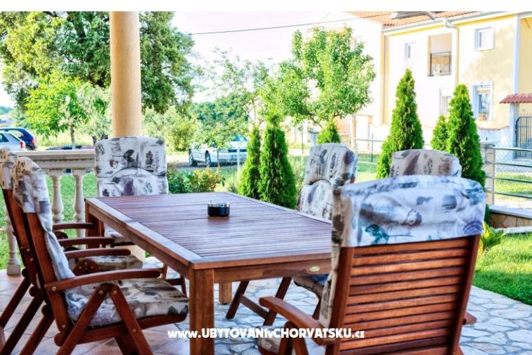 Apartmaji Krizan – foto 6