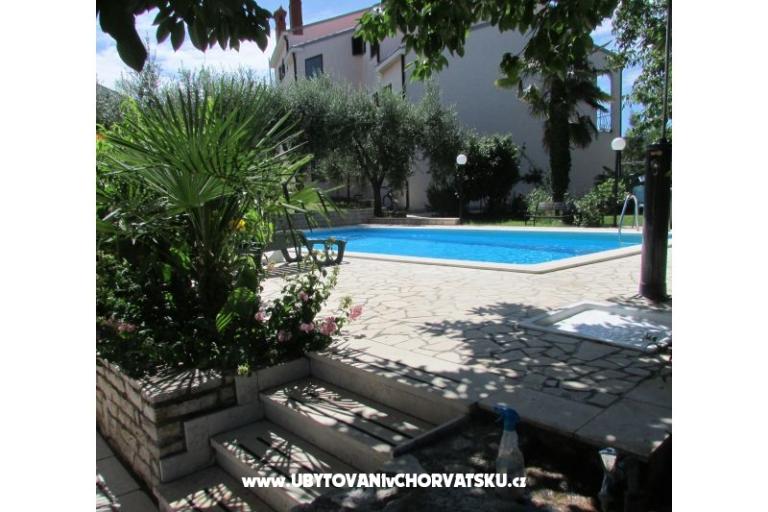 Apartmaji Noemi – foto 13