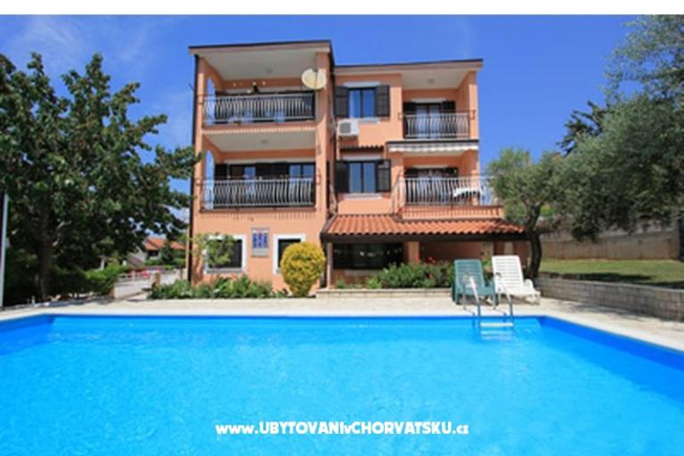 Apartmaji Noemi – foto 14