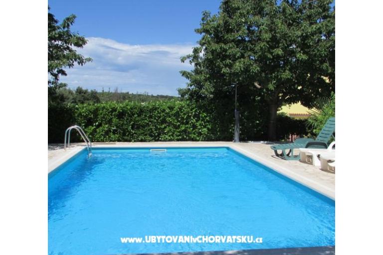 Apartmaji Noemi – foto 3