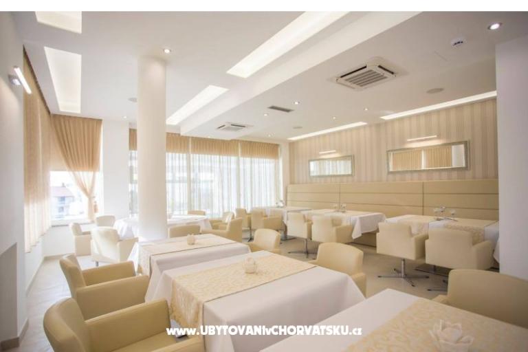 Apartmaji Sara&Neven – foto 16
