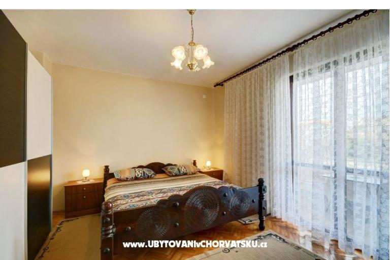 Apartmaji Alexandra – foto 14