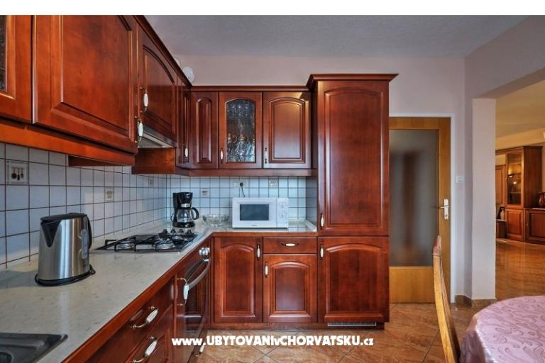 Apartmaji Alexandra – foto 2