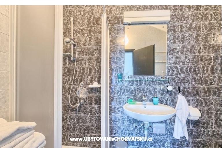 Apartmaji Palisina – foto 16