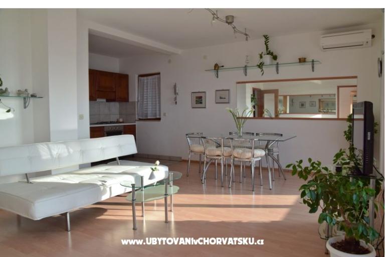 Apartmaji Villa Vanda – foto 13