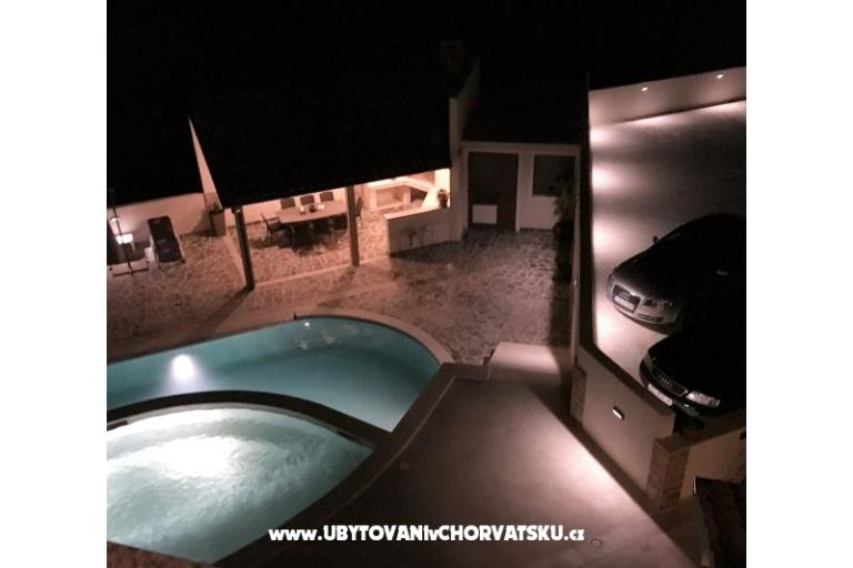 Apartmaji z bazenom Štinjan – foto 12