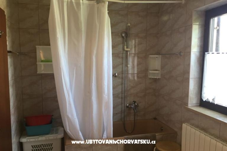 Hiša Carnitia – foto 15