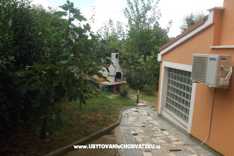 Privatna hiša – foto 16