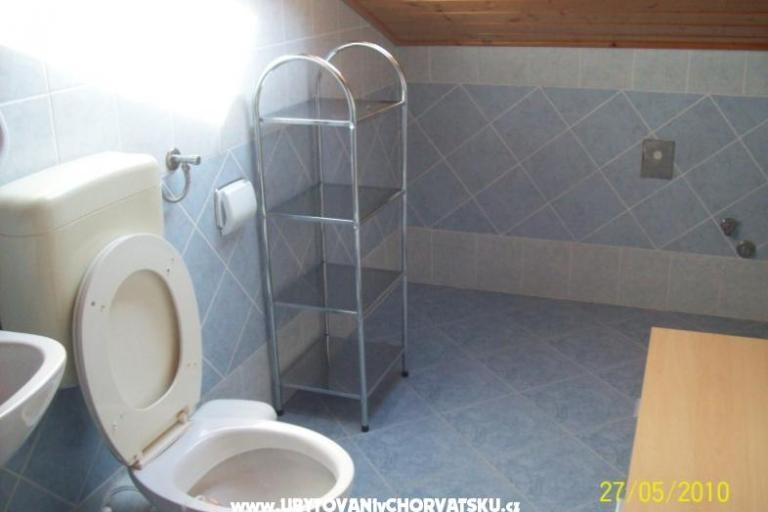 Apartma Hiša Vesna – foto 8