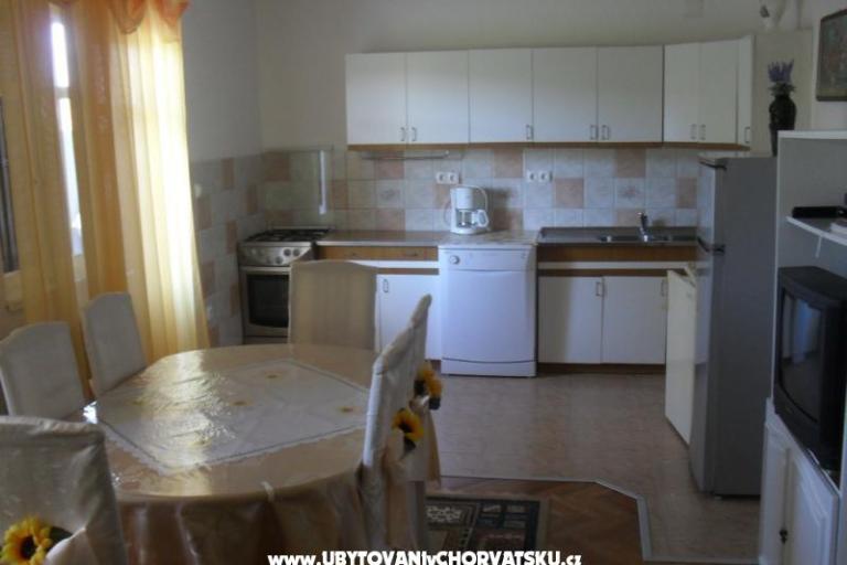 Apartmaji Kampor – foto 5