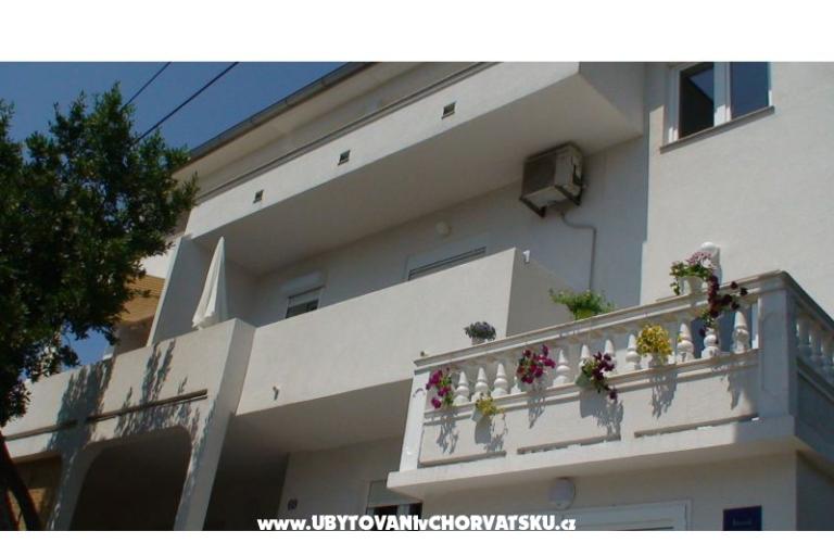 Apartmaji Deželjin Ante Barbat – foto 5