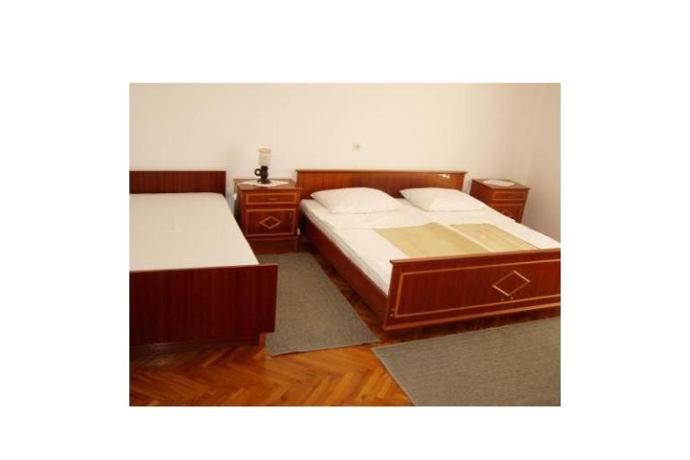 Apartmaji Duje – foto 13