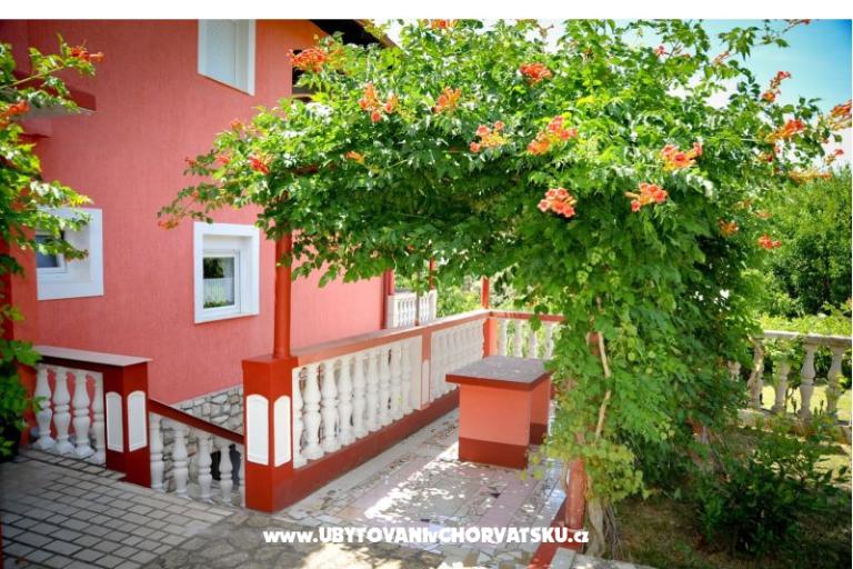 Apartmaji Grgek – foto 4