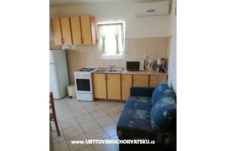 Apartmaji Matusan – foto 12