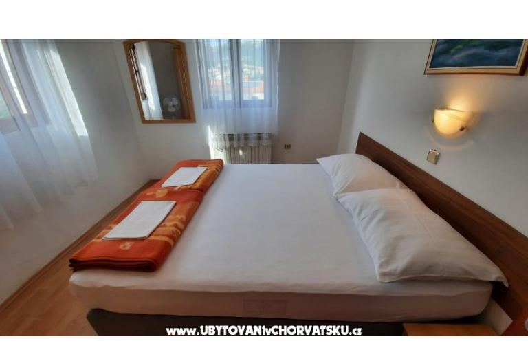 Apartmaji Pulić  Old Town Rab – foto 14