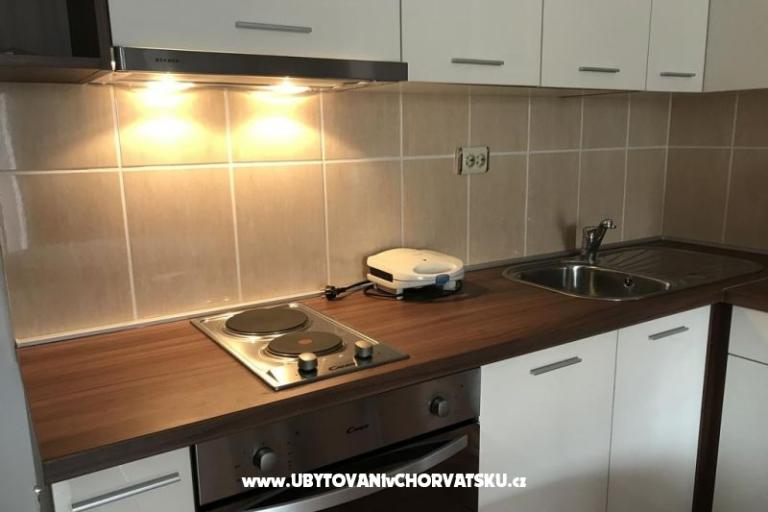 Apartmaji Pulić  Old Town Rab – foto 7