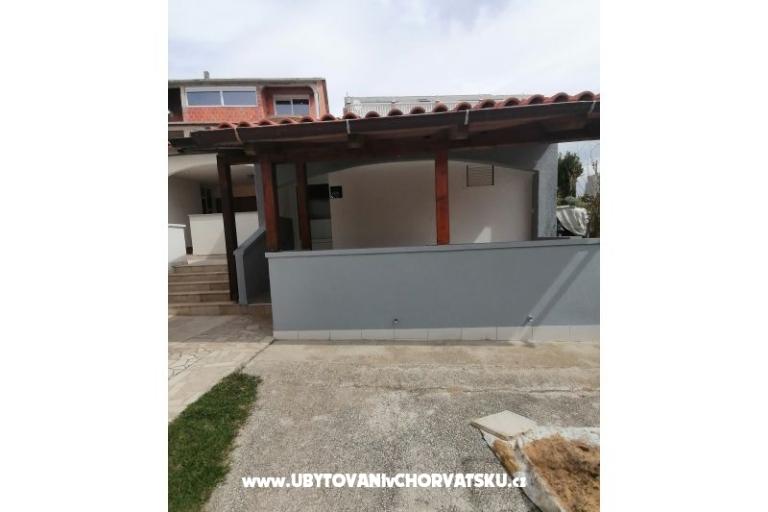 Apartmaji Sindi 1,2           APART – foto 21